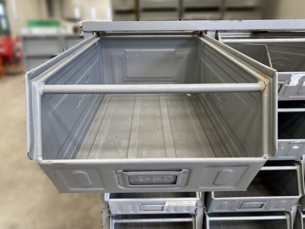 MC024-10 SCAFFALATURA MODULARE CON CASSETTE DI METALLO A BOCCA DI LUPO mm 1770 x 460 h 880 - immagine 7