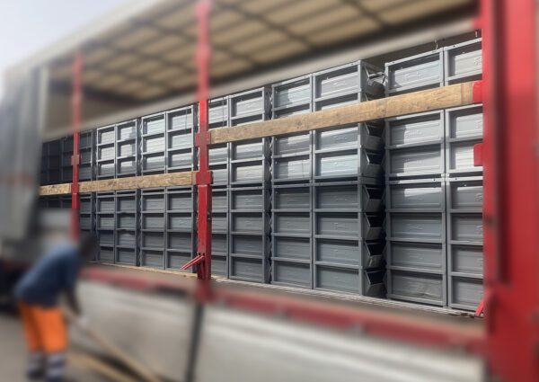 MC024-10 SCAFFALATURA MODULARE CON CASSETTE DI METALLO A BOCCA DI LUPO mm 1770 x 460 h 880 - immagine 9
